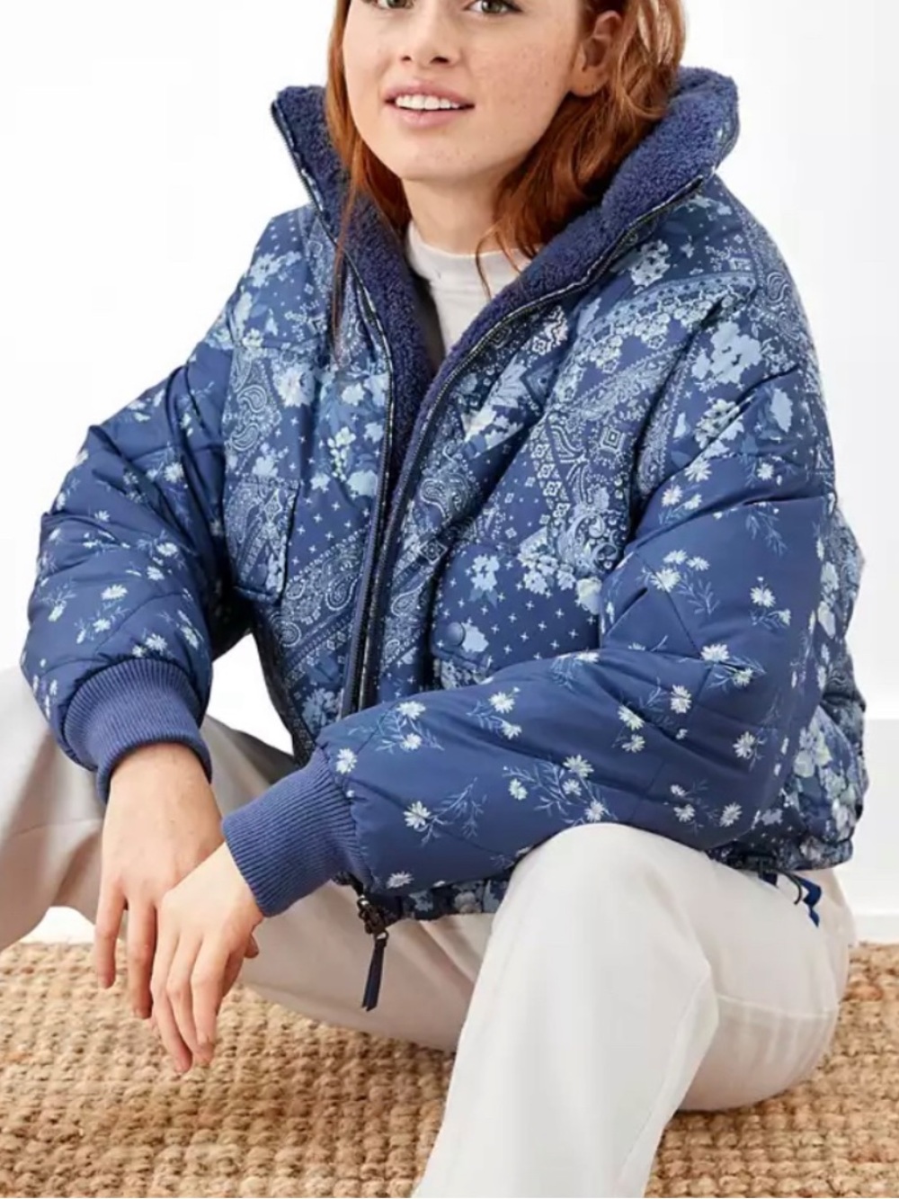 American Eagle | Women’s Quilted Floral Print Puffer Jacket Reversible size S
